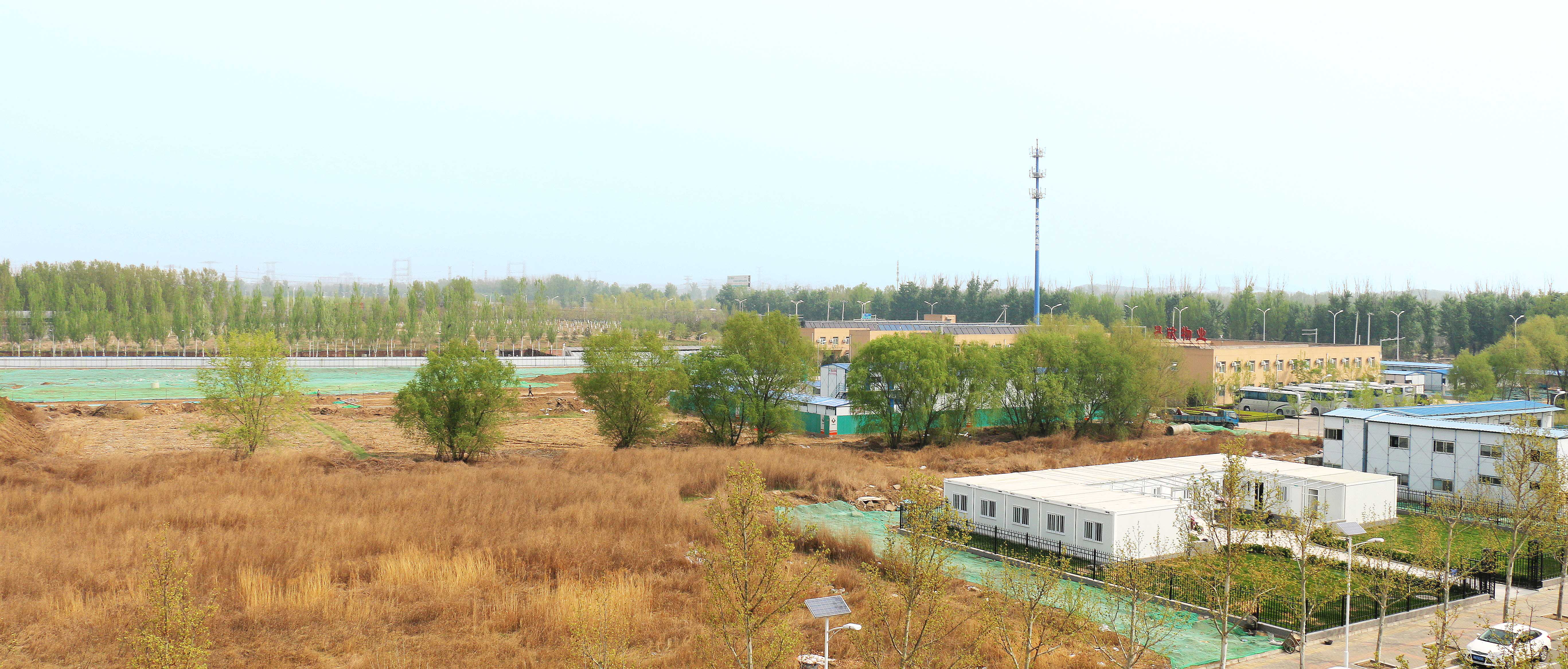 工程位于北京市昌平区沙河高教园区东北角,中央财经大学沙河校区东侧